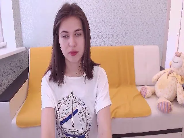 Live sex webcam photo for YourrAngell #252720218