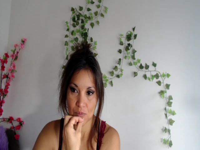 Live sex webcam photo for Lynn_Luv #261459313