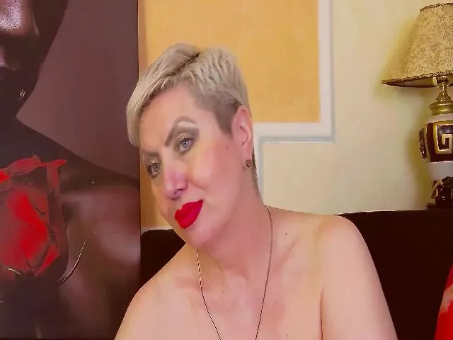 Live sex webcam photo for LADY__POSH #254684272