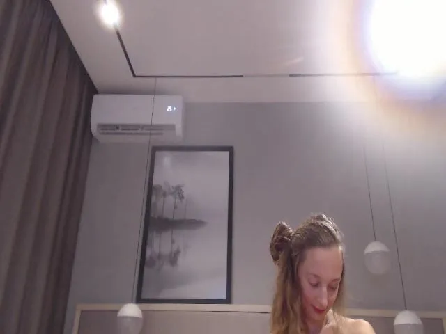 Live sex webcam photo for Innocent_Miss #254588906