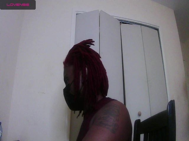 Live sex webcam photo for Candyrain007 #261082459