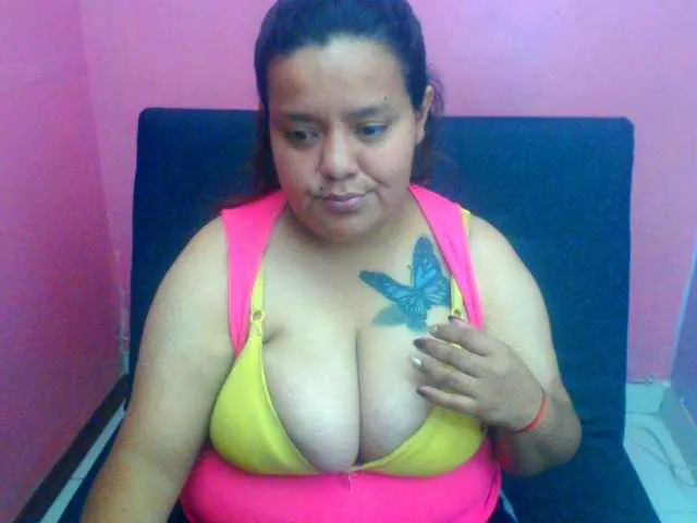 Live sex webcam photo for fattitsxxx #241322142