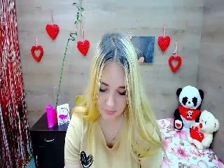 Live sex webcam photo for Cheryl_Sky #251806698