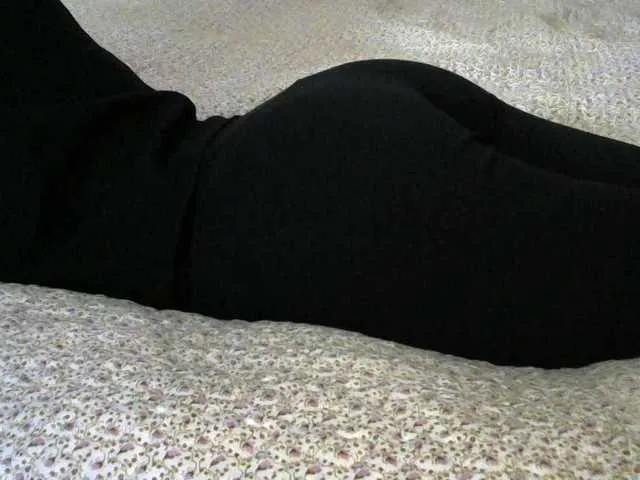 Live sex webcam photo for liZAAAZ #241189331