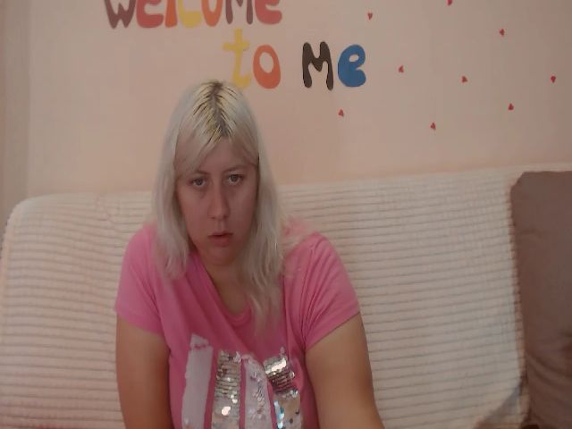 Live sex webcam photo for Kylie_Pag #261821030