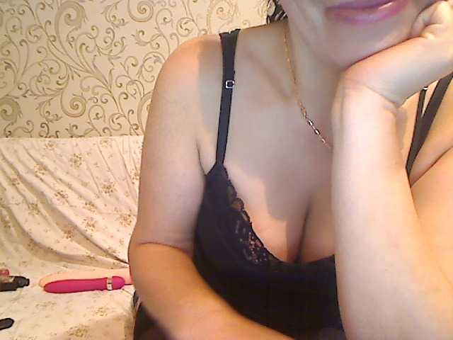 Live sex webcam photo for Lalili #241135878