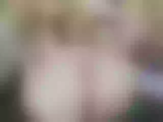 Live sex webcam photo for Mssbombom_ #257488452