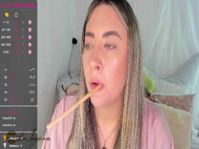 Live sex webcam photo for Hanna_tn #263225786