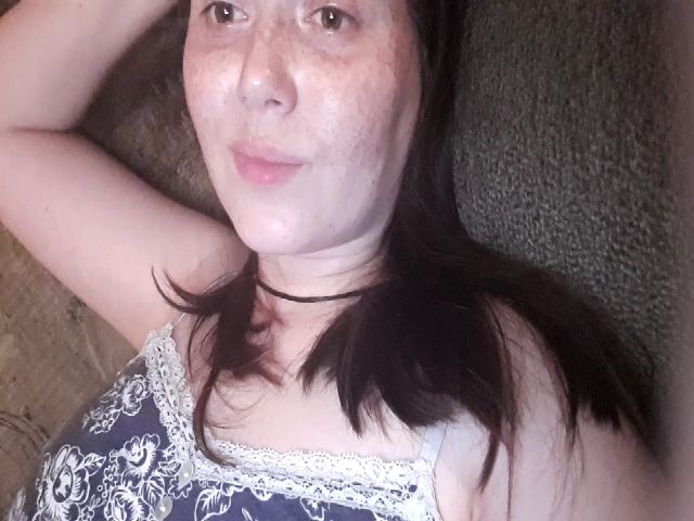 Live sex webcam photo for ChristaRi #261563557