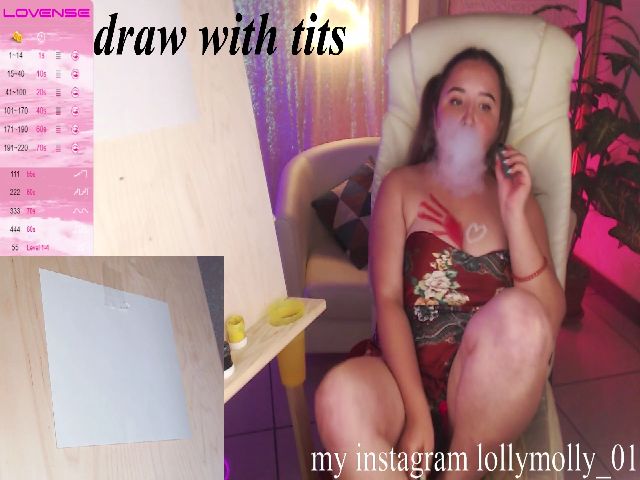 Live sex webcam photo for MollyLoo #255962173