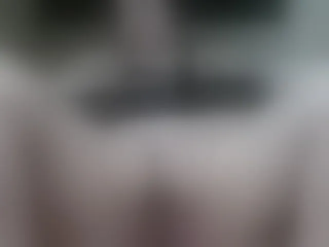 Live sex webcam photo for Victoriamor #258959572