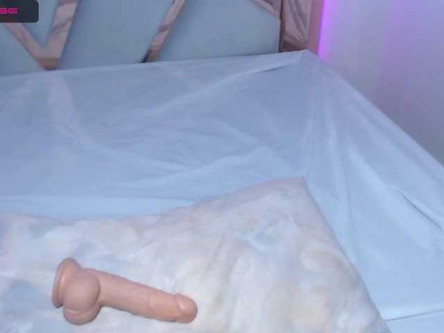 Live sex webcam photo for katysweett #250855213