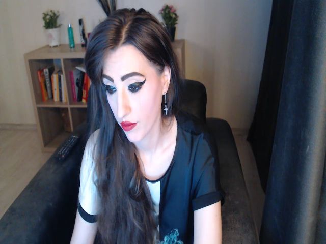 Live sex webcam photo for HotRebbecca #254901771