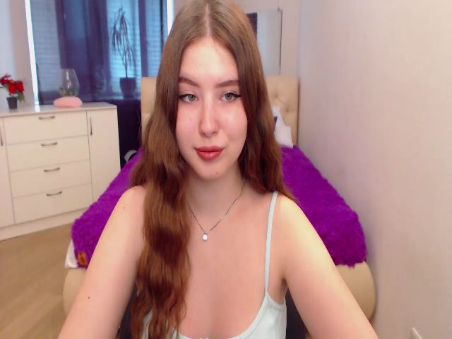 Live sex webcam photo for AdmireMyEyes #254118263