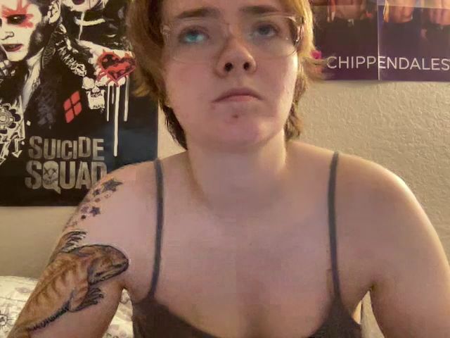 Live sex webcam photo for CandyBurger #252658511