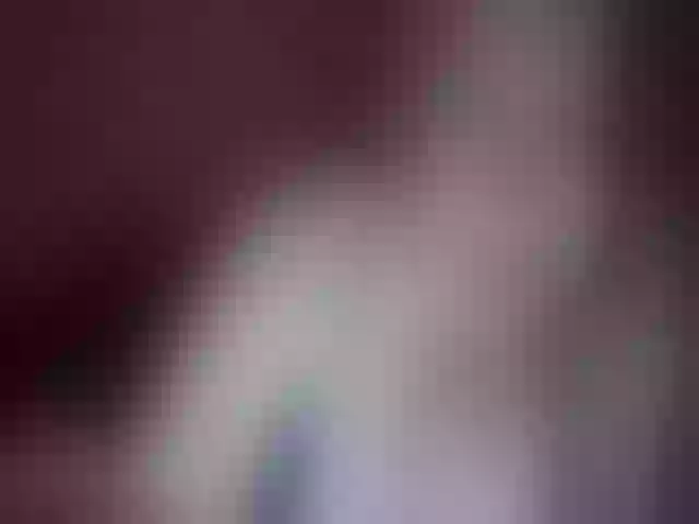 Live sex webcam photo for LouiseHazel #253927826
