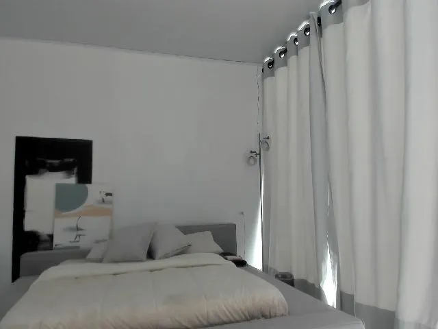 Live sex webcam photo for LauraVega #263161154