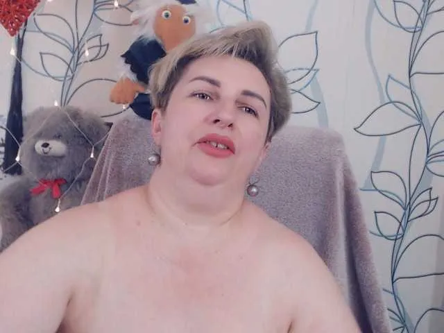 Live sex webcam photo for DepravedMadam #251406126