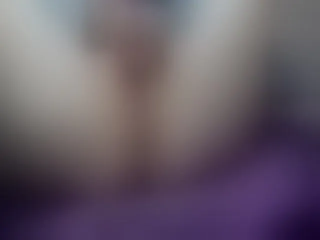 Live sex webcam photo for VenusZill #259887955