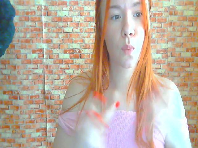 Live sex webcam photo for JiMiola #262152144