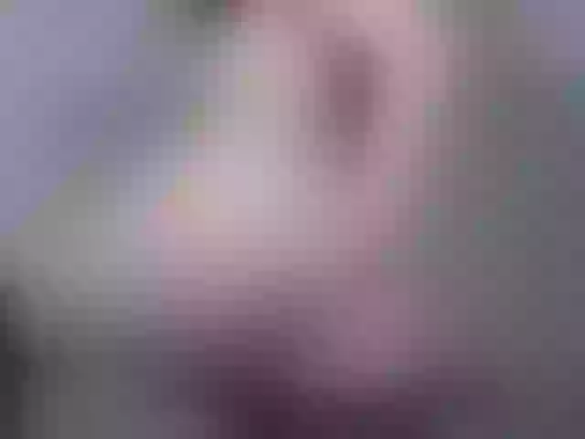 Live sex webcam photo for Remyi1 #241409078