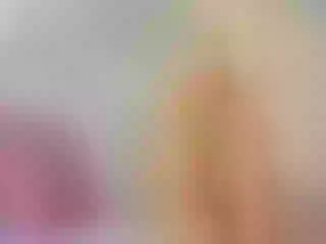 Live sex webcam photo for KenzieDawton #262991269