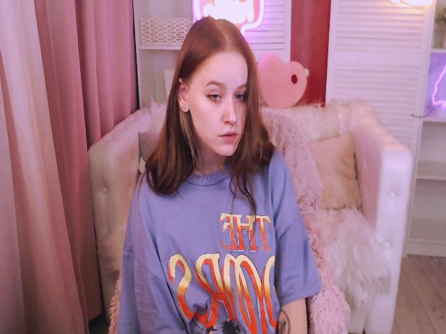 Live sex webcam photo for LynneDawson #255752346