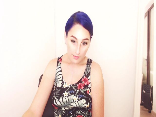 Live sex webcam photo for wetkittycum #254648413