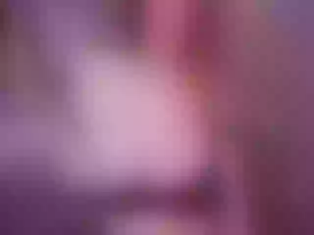 Live sex webcam photo for RosalieAnders #254702591