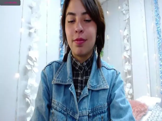 Live sex webcam photo for Cathryskyy #261051669