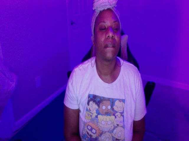 Live sex webcam photo for Juiciikulture #265377080