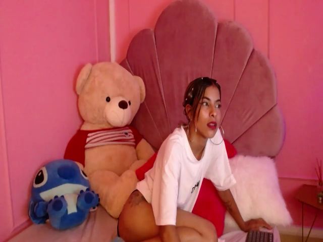 Live sex webcam photo for Diane_sinn #259307233