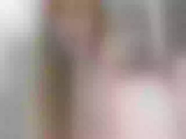 Live sex webcam photo for Carrolyna #253355403