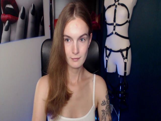 Live sex webcam photo for Chloex_Xx #254214453