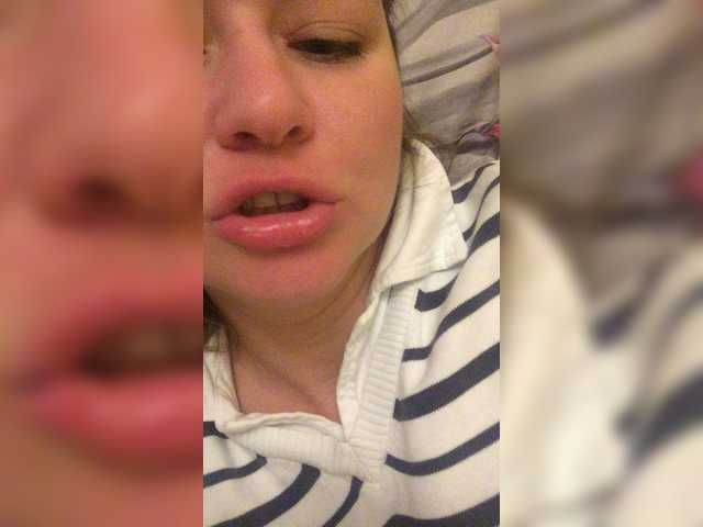 Live sex webcam photo for greis-777 #242570082