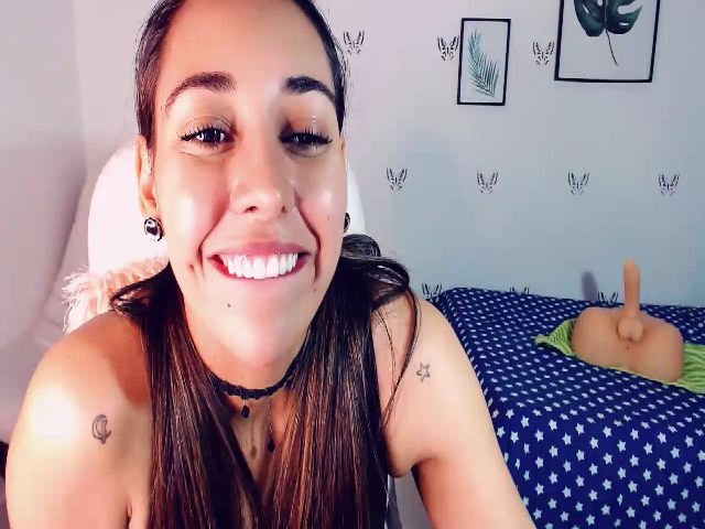 Live sex webcam photo for Tamy_bennett #262048879