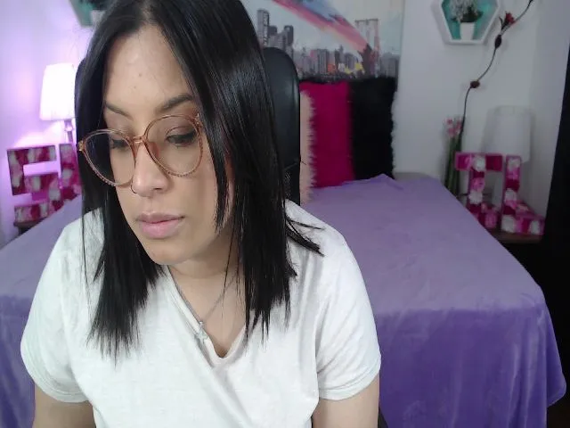 Live sex webcam photo for Sexualmilena #260062401