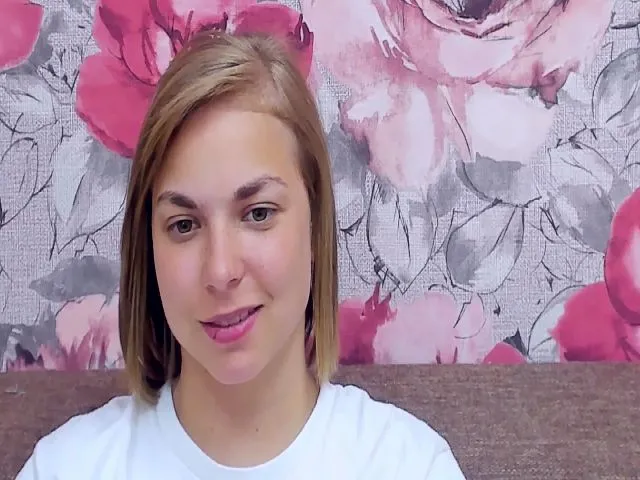 Live sex webcam photo for TataArdent #252348155