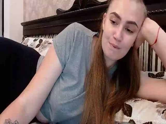 Live sex webcam photo for Miss_Bouncy #254908401