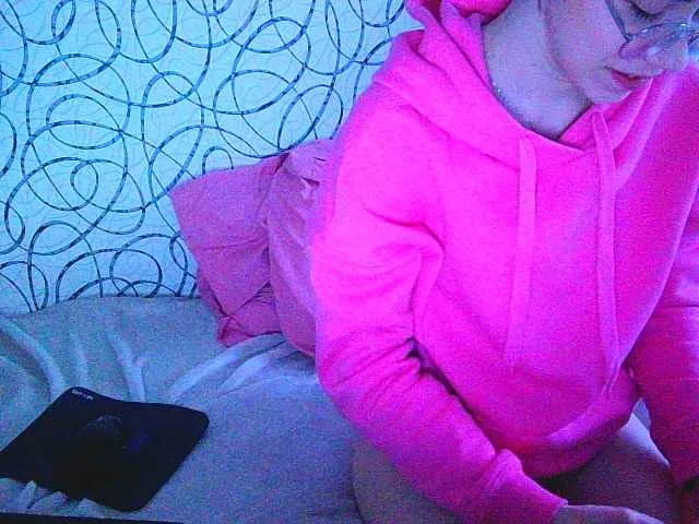 Live sex webcam photo for 669Aleksa669 #241031993