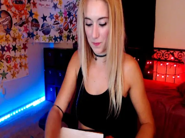 Live sex webcam photo for SouthernSkye #252752848