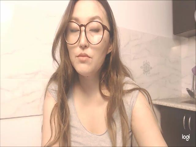 Live sex webcam photo for HrnyTeacher #258251181