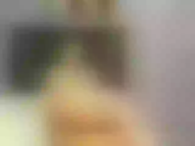 Live sex webcam photo for RubyFlame3 #252928353