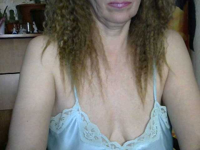 Live sex webcam photo for Sonya48 #241811546