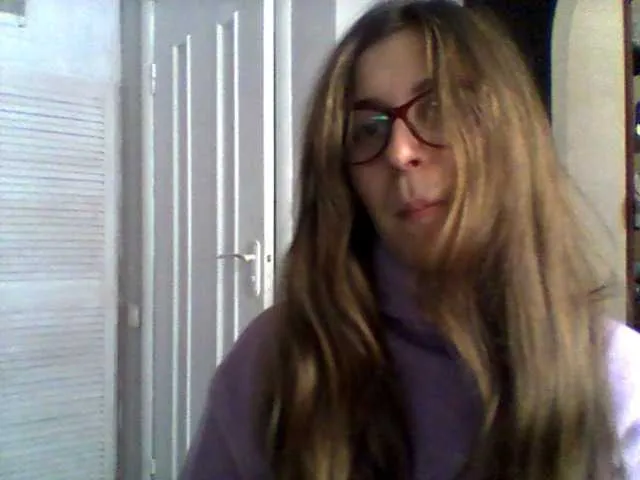 Live sex webcam photo for Emmi-li #241006585