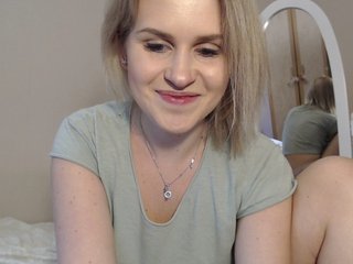 Live sex webcam photo for Holalolla #240497335