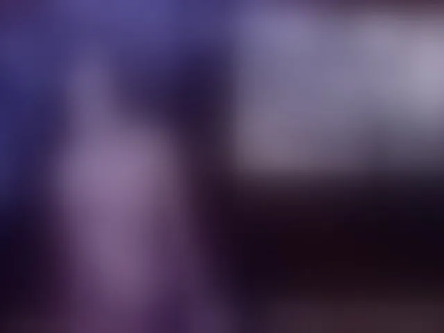 Live sex webcam photo for EmberBurns #259782973