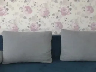 Live sex webcam photo for KleopatraTeen #251850100