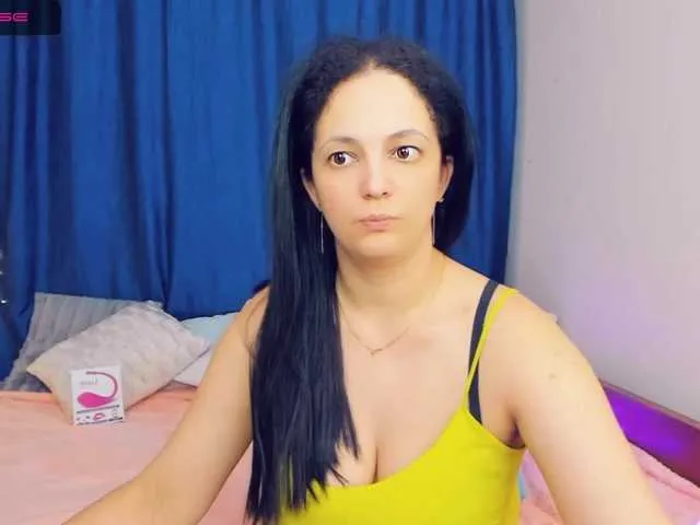 Live sex webcam photo for MilfVenus #241066954