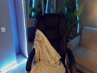 Live sex webcam photo for GabbyQueenn #252250356